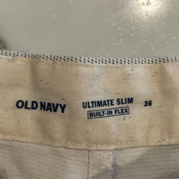 NWT Old Navy Slim Built In Flex Shorts Sz. 36 - Picture 5 of 7